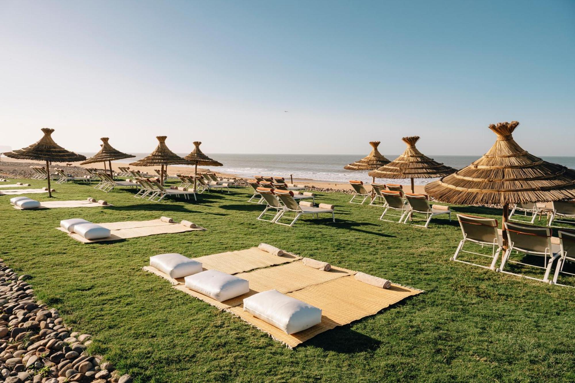 Paradis Surf Yoga & Resort